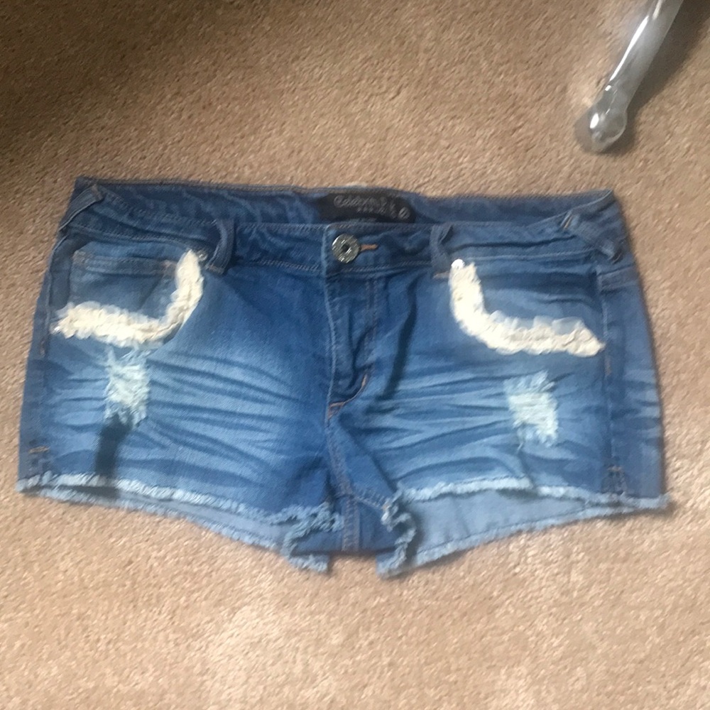 Short shorts